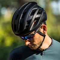 Kerékpáros bukósisak